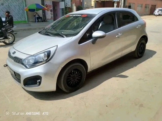Venda Kia Rio a venda