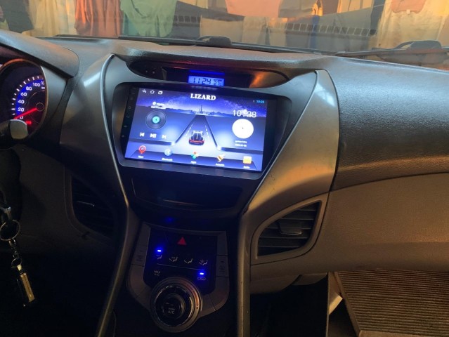 Venda Hyundai Elantra a venda