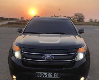 A venda FORD EXPLORER
