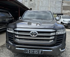 Comprar Land CRUISER LC300