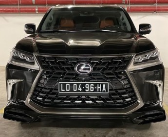 A venda Lexus570s super Sport