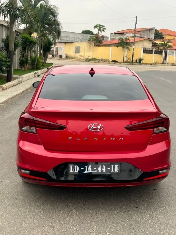 Venda Hyundai Elantra Full