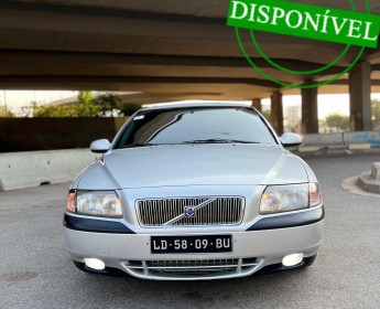 Comprar Volvo s80 limpo 6 cilindros aspirado
