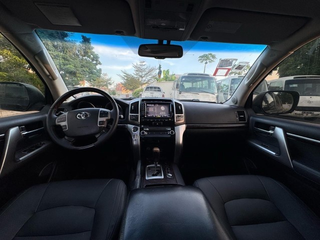 Venda TOYOTA LAND CRUISER | VX