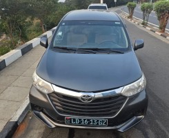 A venda TOYOTA AVANZA