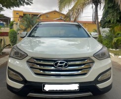 A venda HYUNDAI SANTA FE