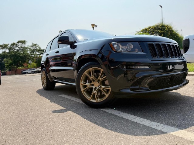 Venda JEEP GRAND CHEROKEE | SRT V8 6.4