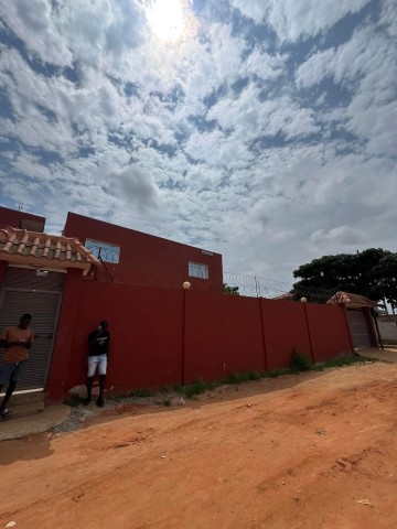 Venda Venda e Arrendamento/ hospedaria