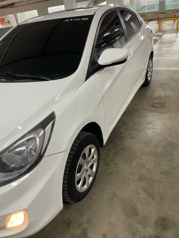 Venda HYUNDAI ACCENT | 2V 1.6