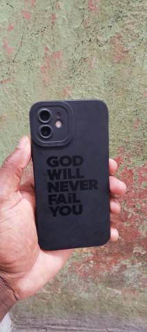Venda IPhone 12-128GB