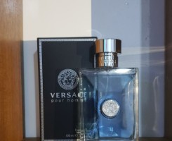 A venda Perfume Versace Pour Homme (100ml)