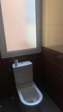 Venda Vivenda V3 no condomínio Acácias