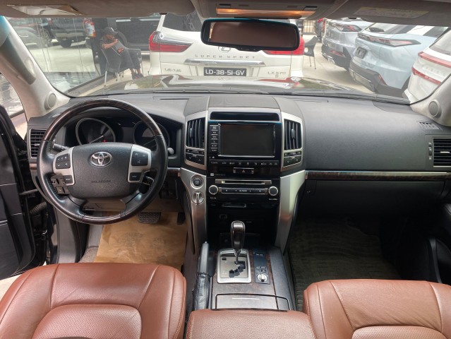 Venda Toyota Land Cruiser VX.R