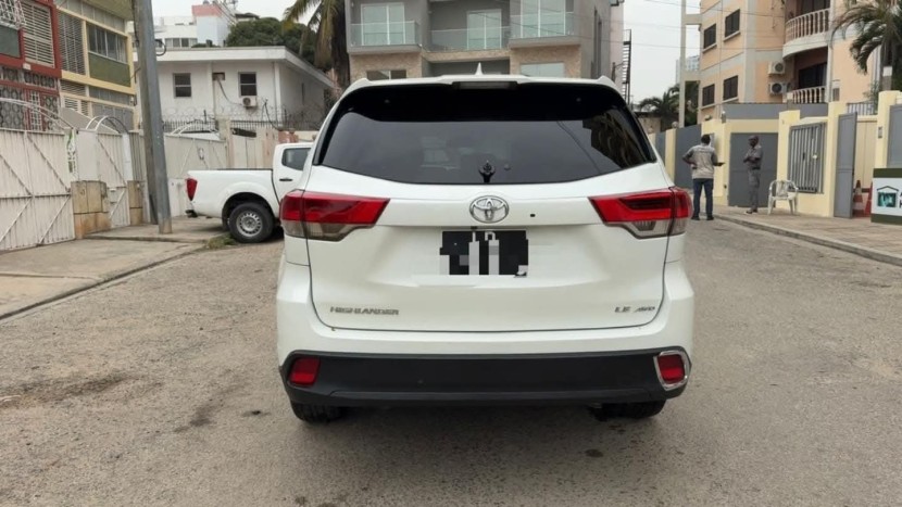 Venda TOYOTA HIGHLANDER