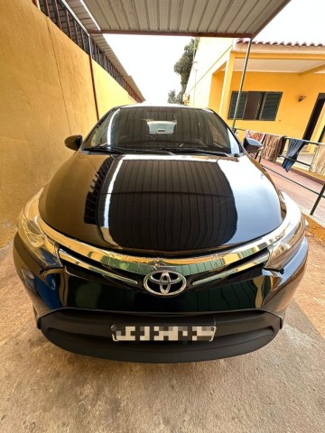 Venda TOYOTA YARIS