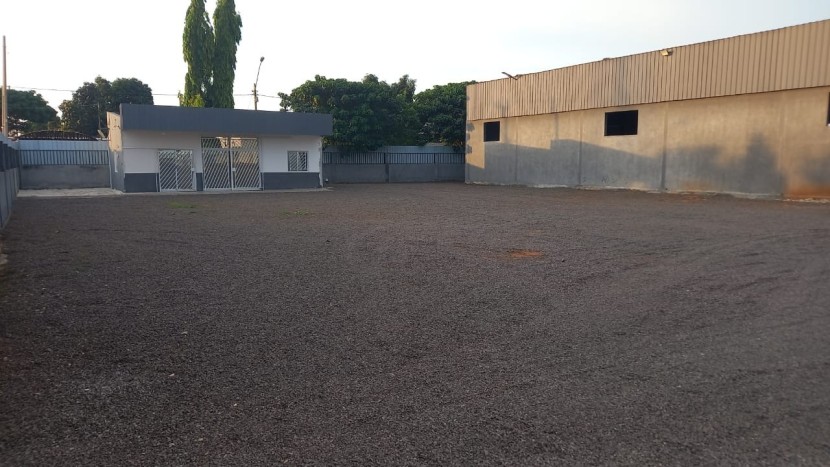 Venda ESTALEIRO NO ZANGO