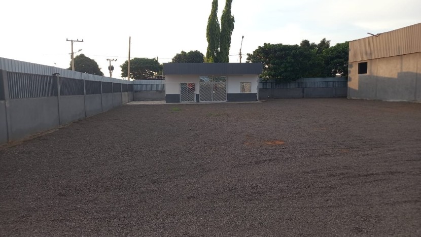 Venda ESTALEIRO NO ZANGO