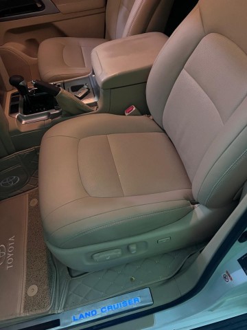 Venda TOYOTA LAND CRUISER VXR