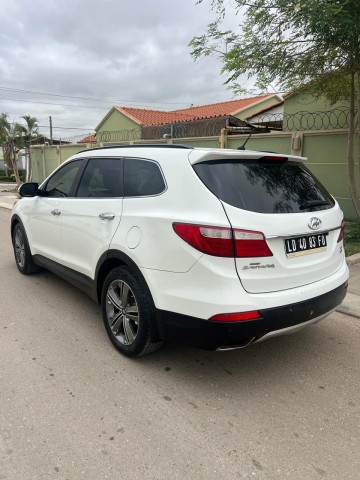 Venda HYUNDAI GRAND SANTA FE
