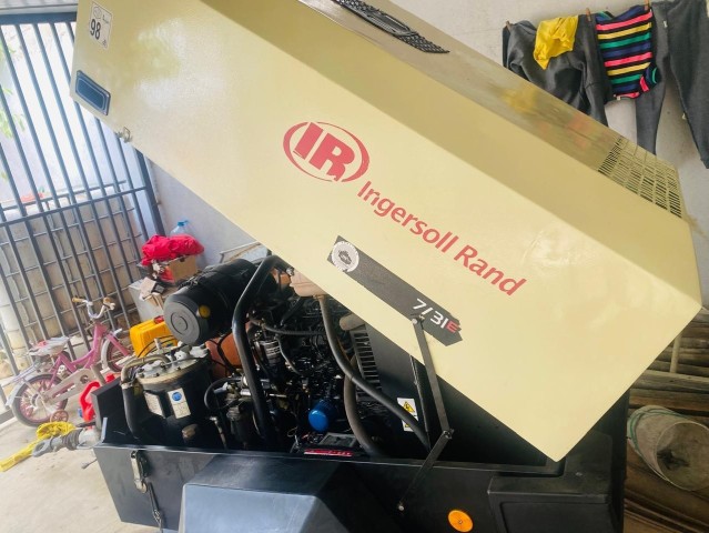 Venda COMPRESSOR IGERSSOL RAND 7/31E