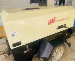 A venda COMPRESSOR InGERSSOL RAND 7/31E