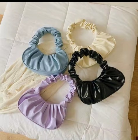 Venda Pastas femininas