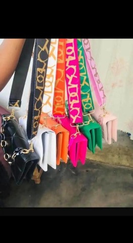 Venda Pastas femininas