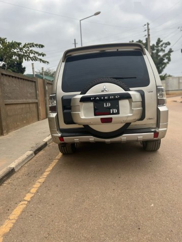 Venda Mitsubishi Pajero GLS 2013