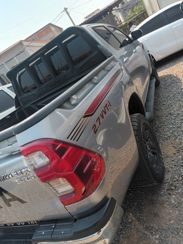 Venda TOYOTA HILUX FULL