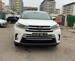 A venda TOYOTA HIGHLANDER