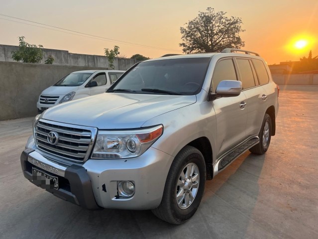 Venda TOYOTA LAND CRUISER | VX
