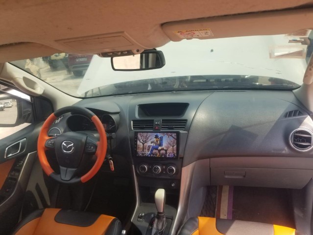 Venda MAZDA BT - 50