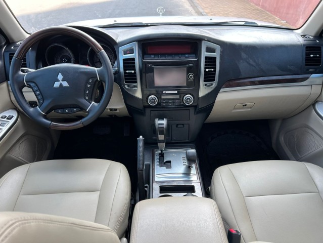 Venda MITSUBISHI PAJERO