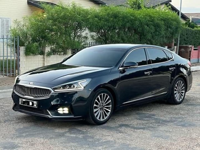 Venda Kia K7
