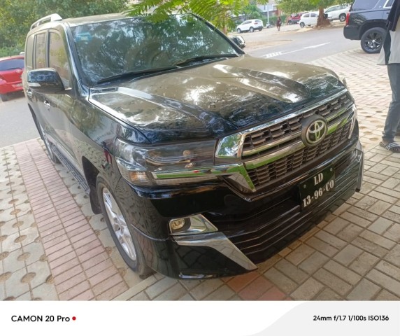 Venda V8