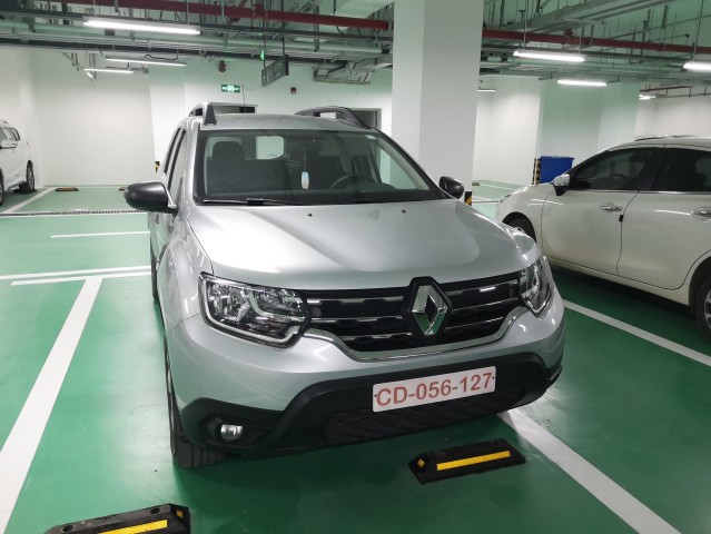 Venda Bom SUV da Missão Diplomática a vender
