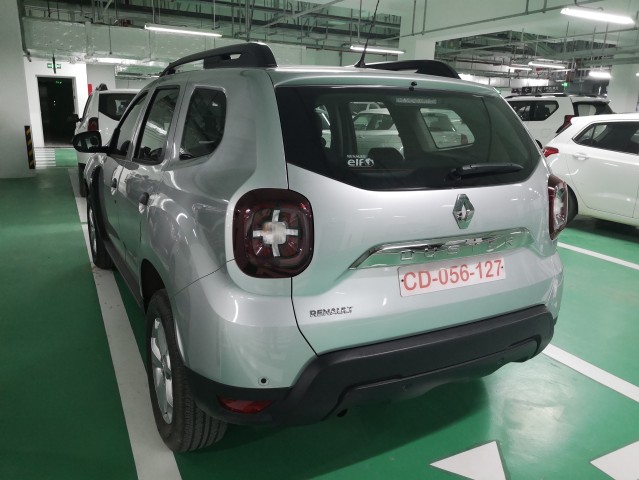 Venda Bom SUV da Missão Diplomática a vender