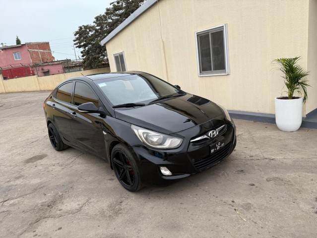 Venda HYUNDAI ACCENT
