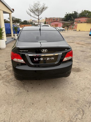 Venda HYUNDAI ACCENT