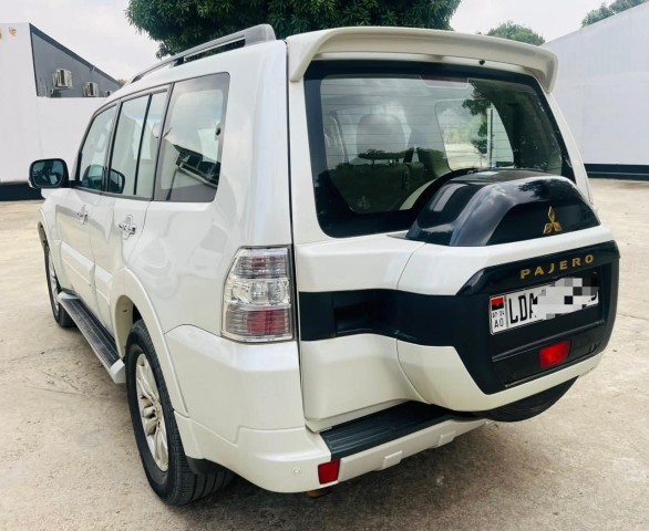 Venda MITSUBISHI PAJERO | 3.8