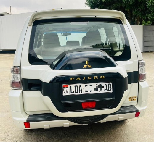 Venda MITSUBISHI PAJERO | 3.8