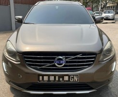A venda VOLVO XC60 | T6