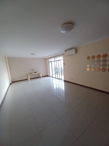 Venda Apartamento T4 Arrendamento