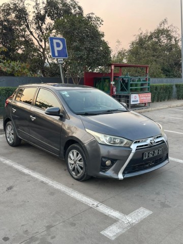 Venda Vendo Toyota Yaris Limpo