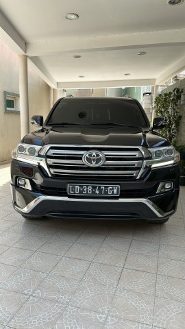 Venda TOYOTA LAND CRUISER