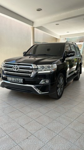 Venda TOYOTA LAND CRUISER