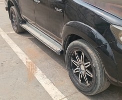 A venda Toyota Hilux Vvti 2.7