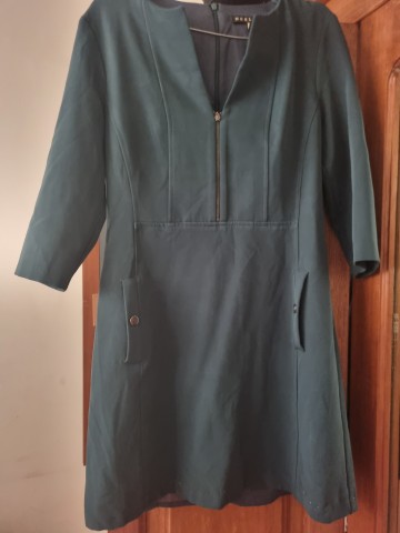 Venda Vestidos diversos dos Kz 15.000,00 a Kz 85.000,00