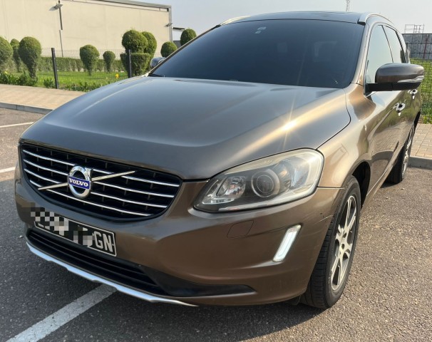 Venda VOLVO XC60 | 2015
