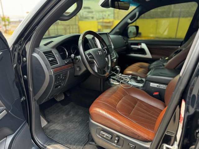 Venda TOYOTA LAND CRUISER | VX.S